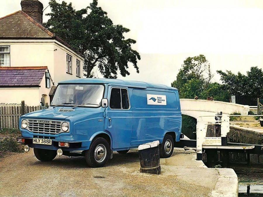  Leyland Sherpa Van 1975 года  (фото 1 из 5)